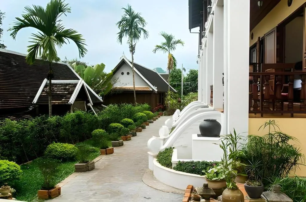 The View Pavilion Hotel