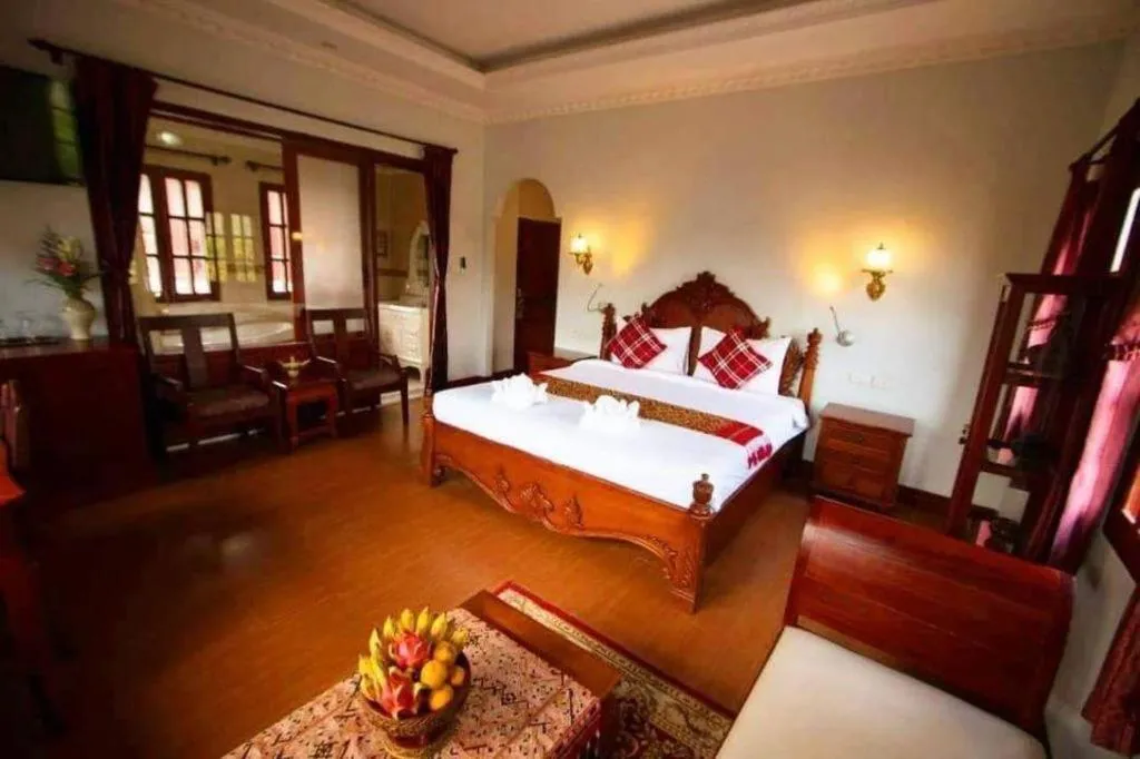 Bed in The View Pavilion Hotel