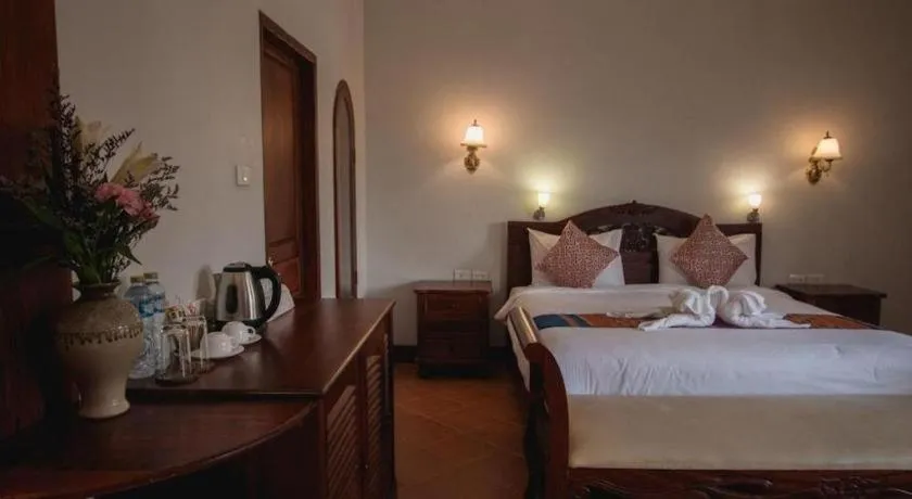 Bed in The View Pavilion Hotel