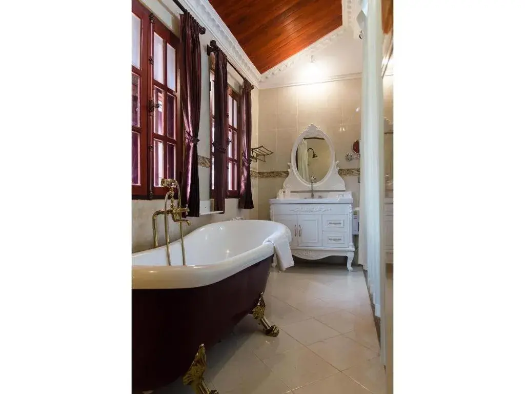 The View Pavilion Hotel The View Pavilion Hotel