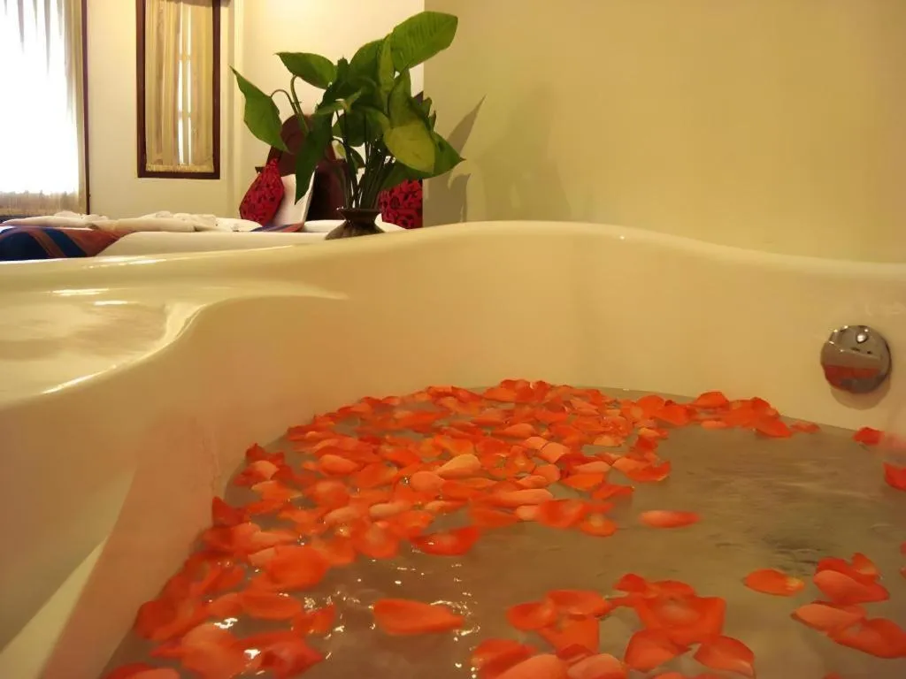 The View Pavilion Hotel