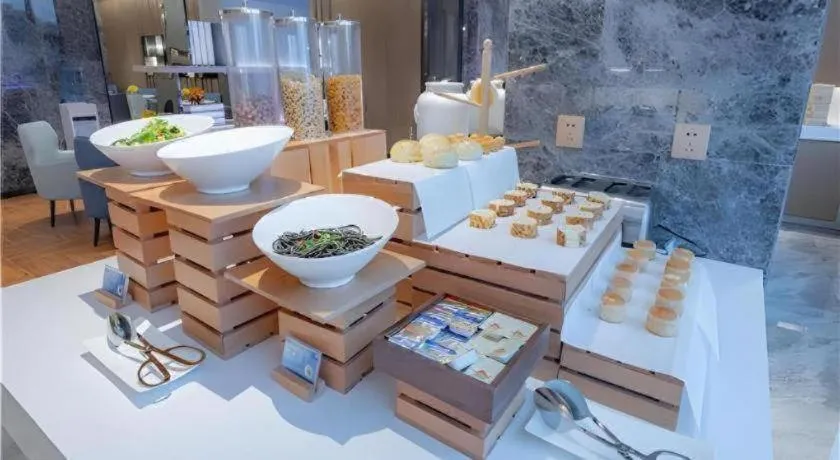 Echarm Hotel Guilin North High Speed Railway Station