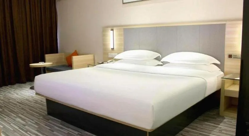 Bed in City Comfort Inn Hechi Du'an Wenti Square