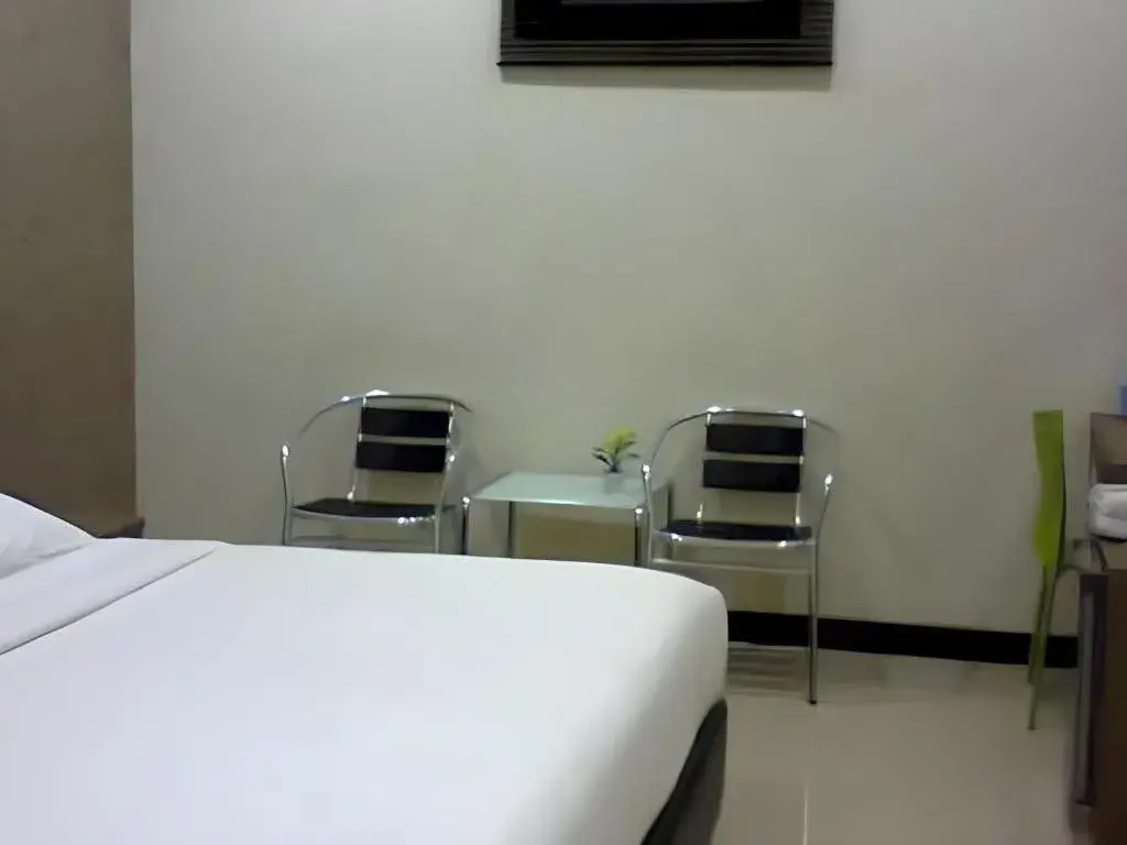 Bed in Permata Hotel Bed in Permata Hotel