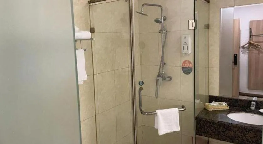 GreenTree Inn Beijing Chaoyang District Shilihe Subway Station Express Hotel