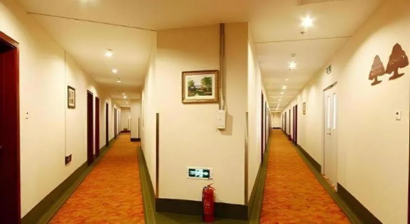 GreenTree Inn Beijing Chaoyang District Shilihe Subway Station Express Hotel