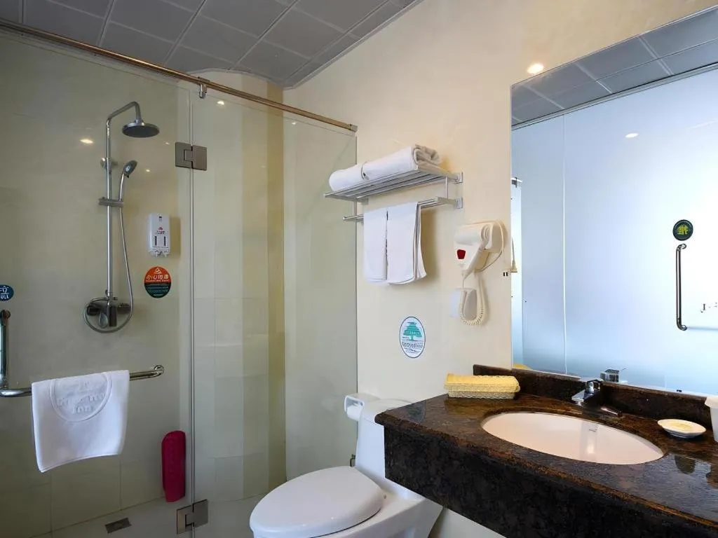 GreenTree Inn Beijing Chaoyang District Shilihe Subway Station Express Hotel