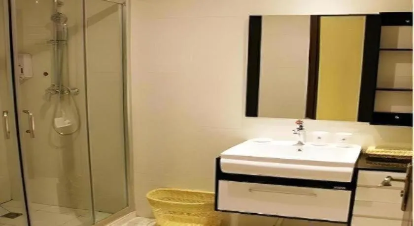 GreenTree Inn Beijing Chaoyang District Shilihe Subway Station Express Hotel