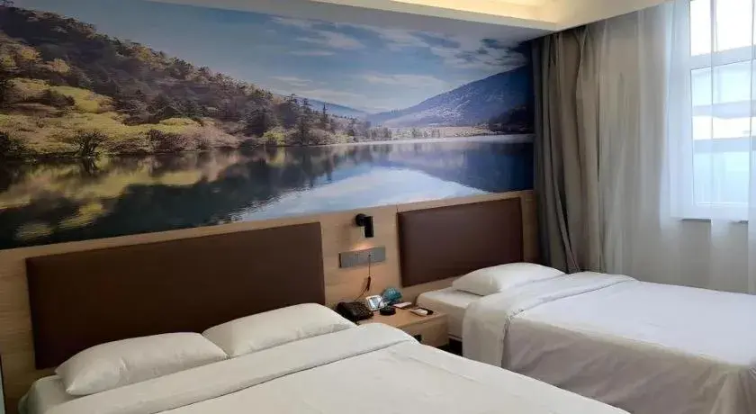 Bed in GreenTree Inn Beijing Chaoyang District Shilihe Subway Station Express Hotel Bed in GreenTree Inn Beijing Chaoyang District Shilihe Subway Station Express Hotel