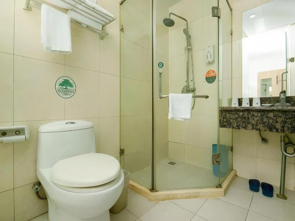 GreenTree Inn Beijing Chaoyang District Shilihe Subway Station Express Hotel
