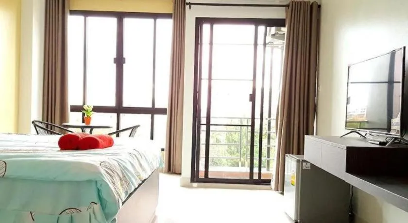 Bed in THE ALL 24 Luxury Residence