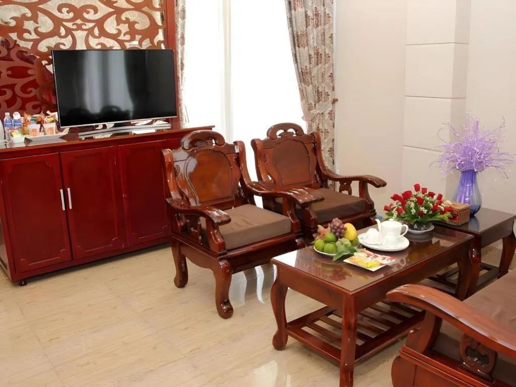 Tran Vinh Hotel