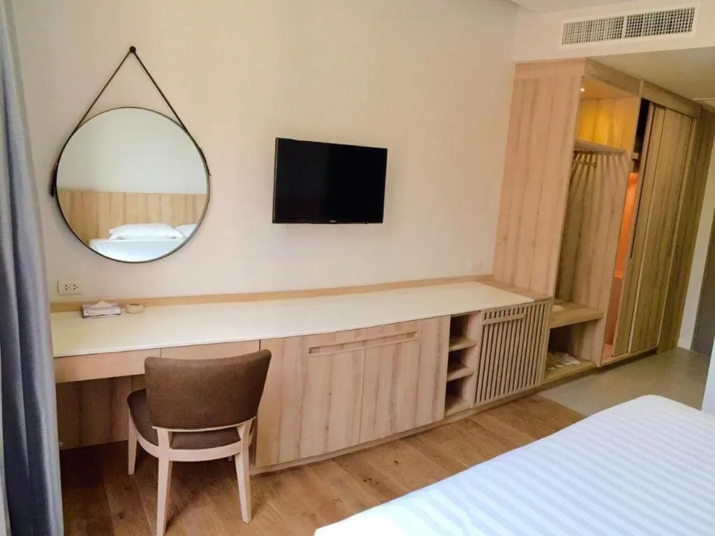 Bed in Holiday Poipet