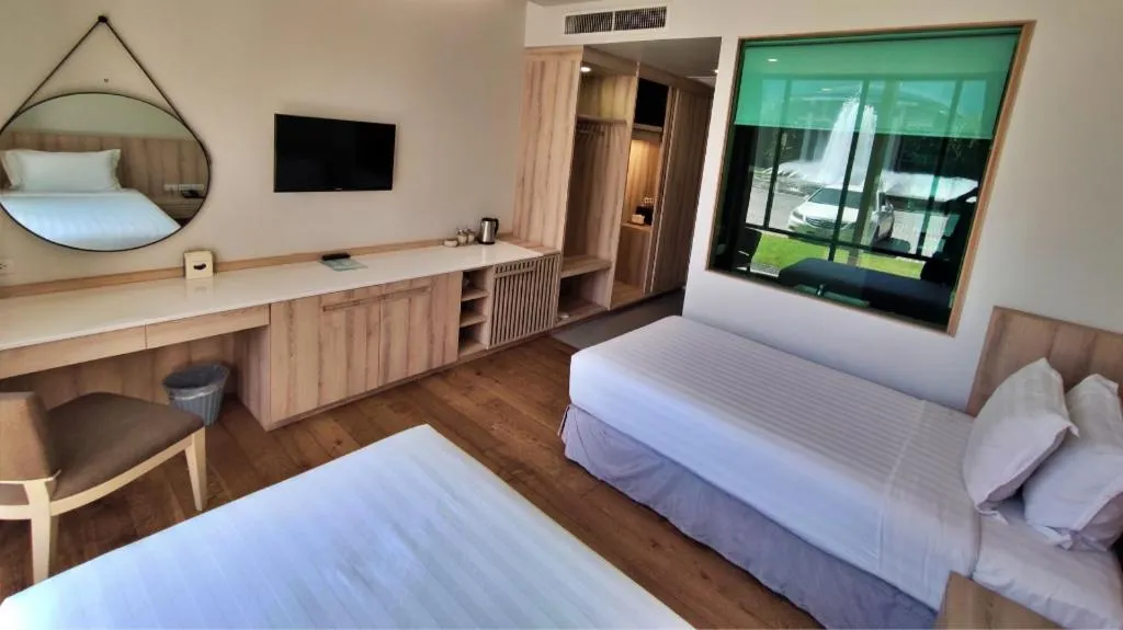 Bed in Holiday Poipet