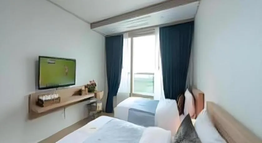 Bed in Swansea Resort