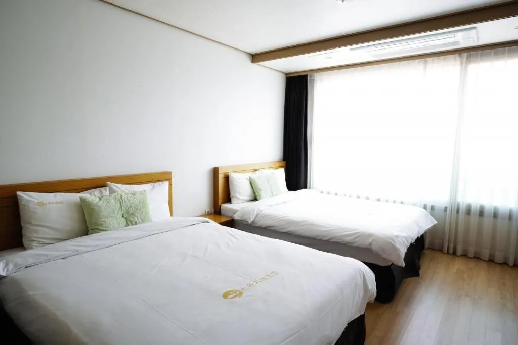 Bed in Swansea Resort