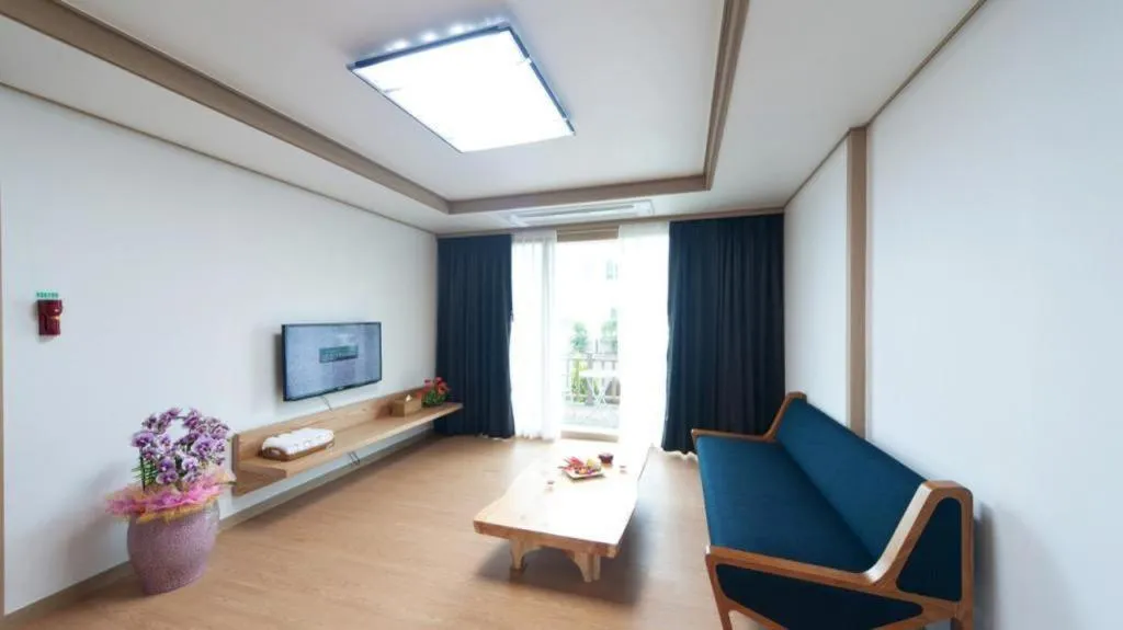 Bed in Swansea Resort