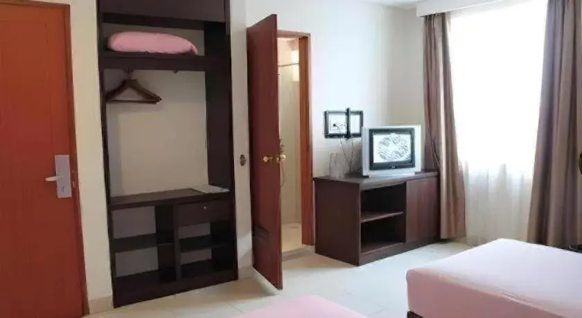 Bed in Losari Blok M Hotel Jakarta Bed in Losari Blok M Hotel Jakarta