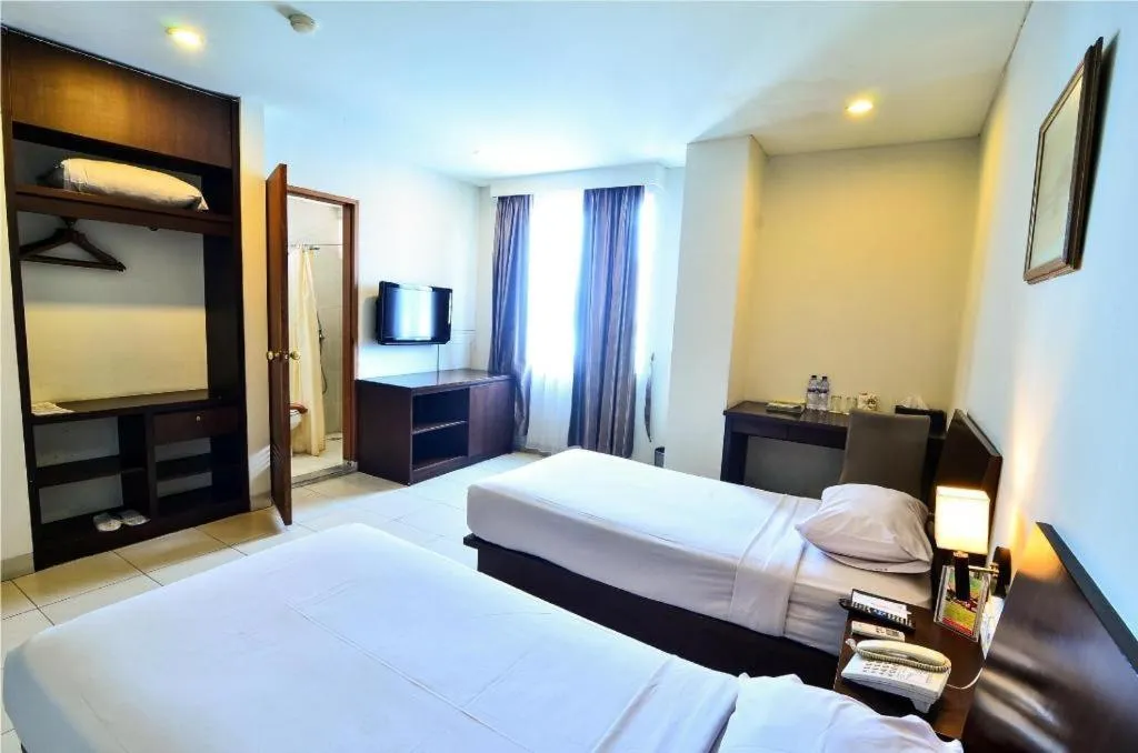 Bed in Losari Blok M Hotel Jakarta