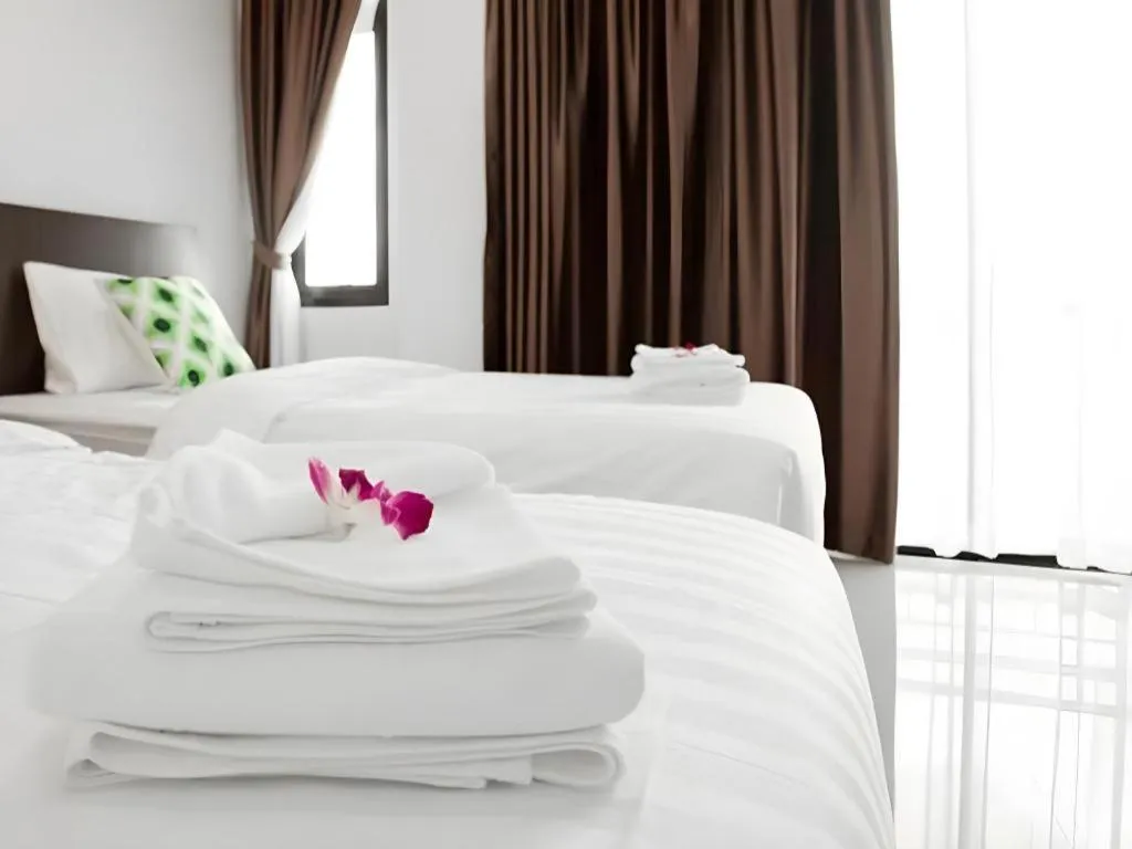 Bed in The Viewpoint Hotel