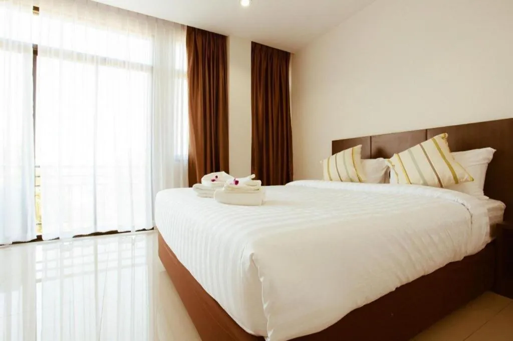 Bed in The Viewpoint Hotel