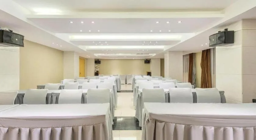 City Comfort Inn Shantou Jinhu Road Branch