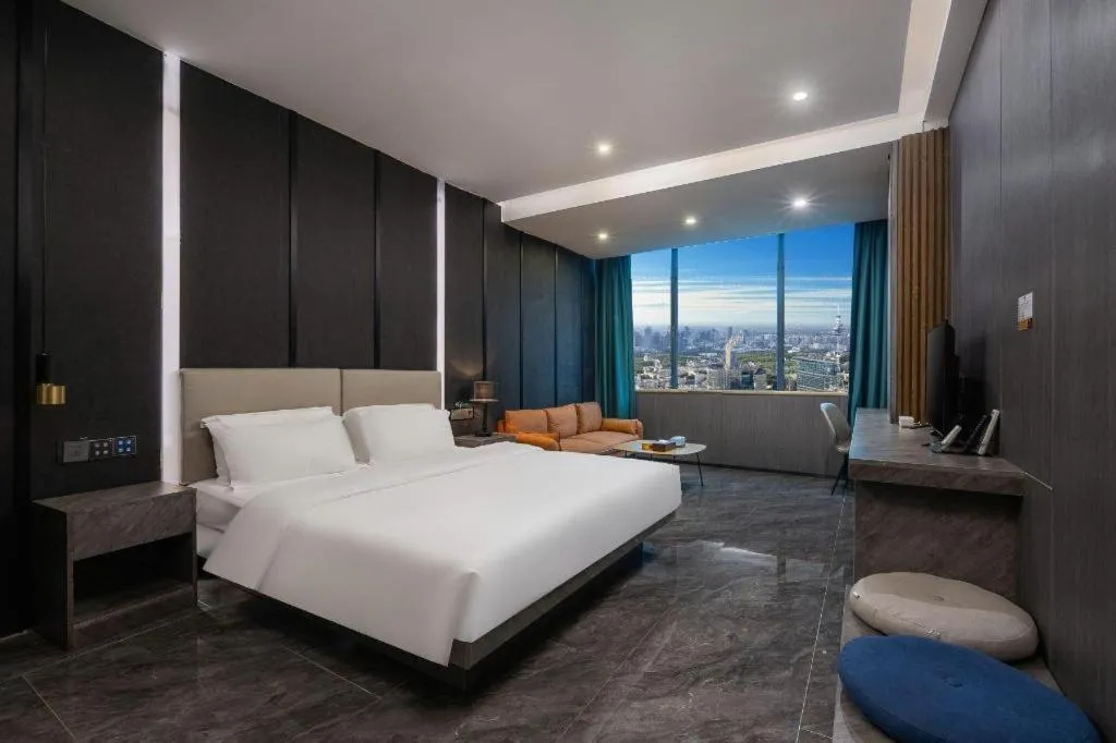 Bed in Haikou Kai Wei Hotel