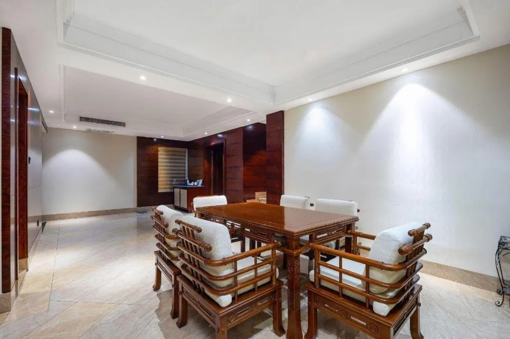 Haikou Kai Wei Hotel