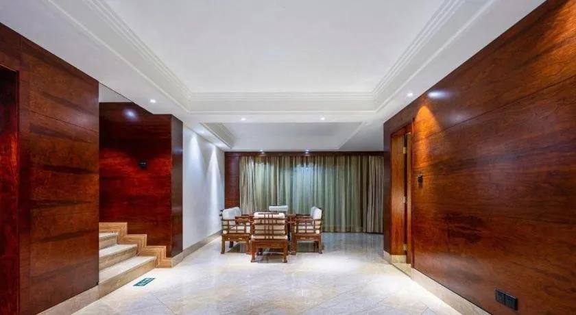 Haikou Kai Wei Hotel