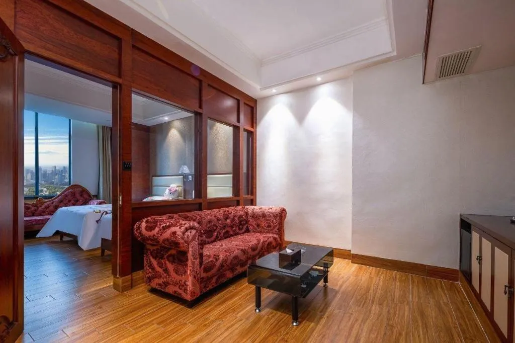 Bed in Haikou Kai Wei Hotel