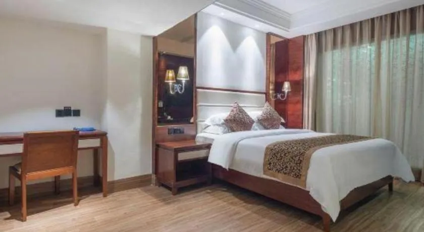 Bed in Haikou Kai Wei Hotel