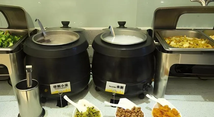 City Comfort Inn Huanggang Baota Avenue