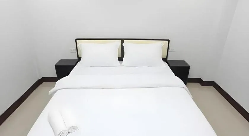 Bed in MT Place