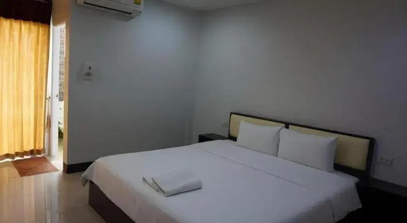 Bed in MT Place Bed in MT Place