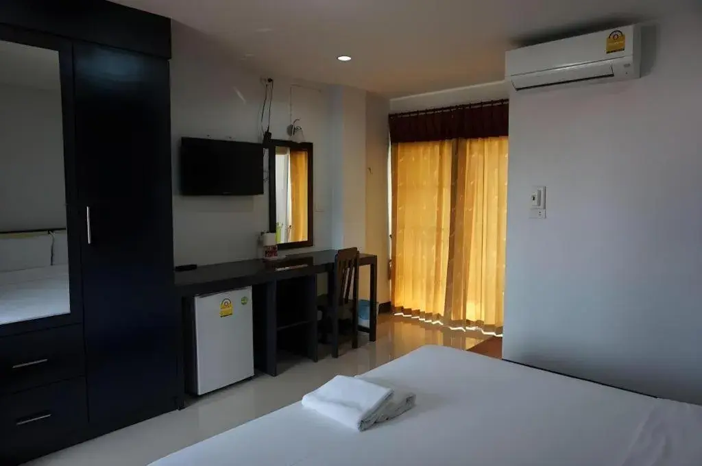 Bed in MT Place Bed in MT Place