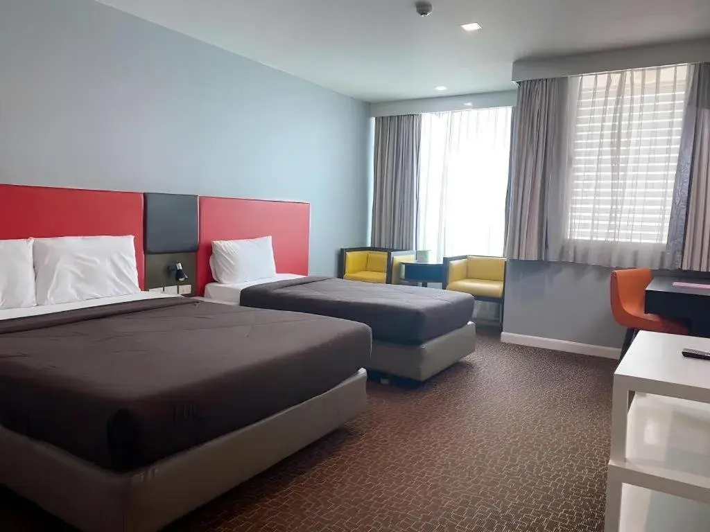 Bed in Thamrongin Hotel Bed in Thamrongin Hotel