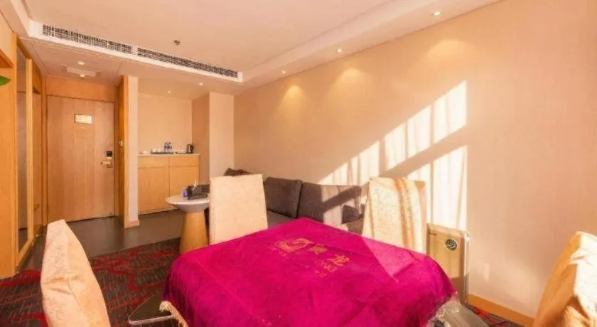 Bed in Xian Leica Hotel