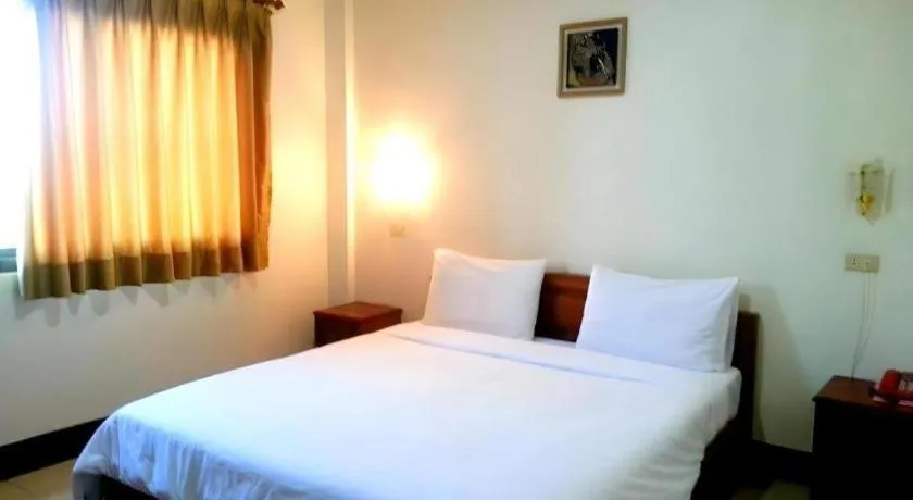 Bed in Sisavath Hotel