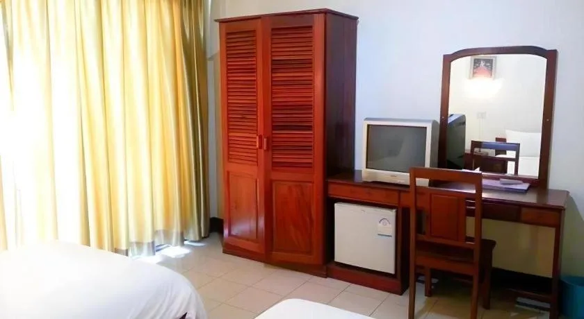 Bed in Sisavath Hotel