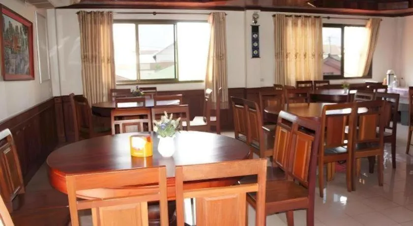 Sisavath Hotel