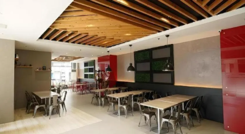 Majestic Hotel Manila - Formerly Octagon Mansion Hotel Manila