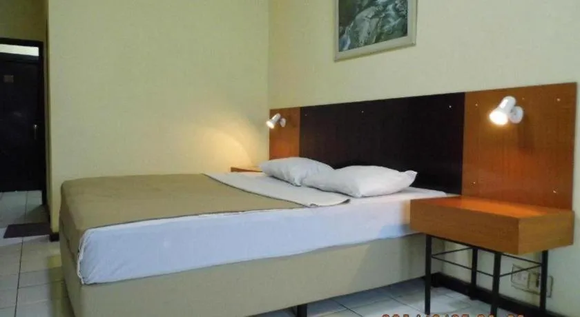 Bed in Augusta Pelabuhan Ratu Hotel