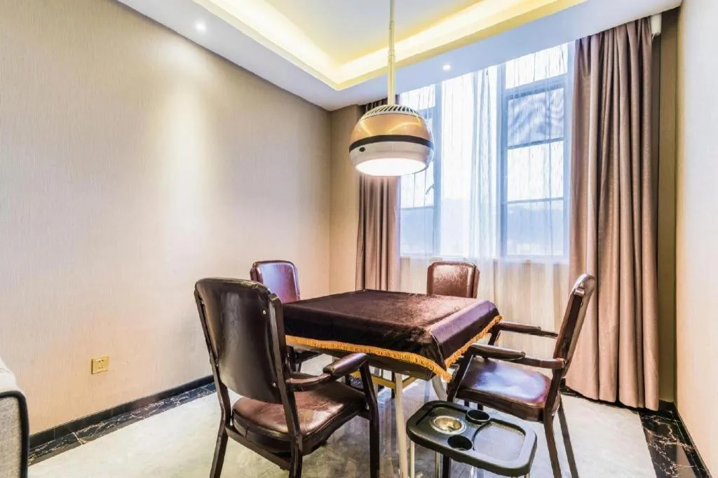 Lavande Hotel Zhaoqing government Dinghu Mountain Scenic Spot