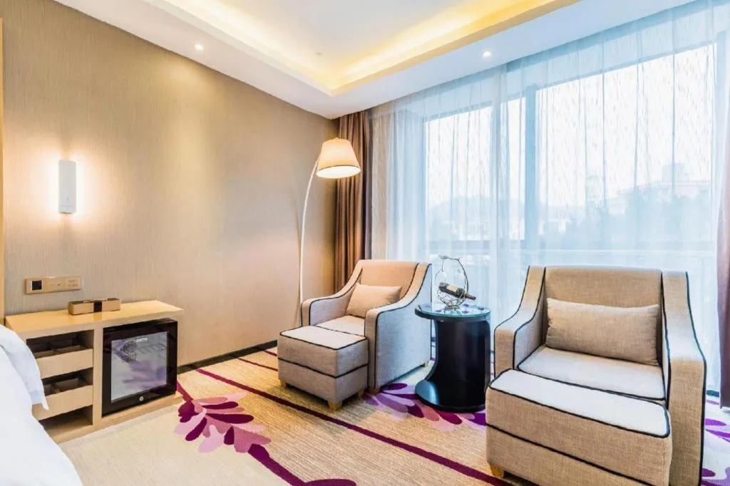 Lavande Hotel Zhaoqing government Dinghu Mountain Scenic Spot