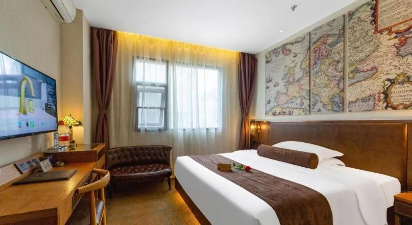 Bed in James Joyce Coffetel Xi'an Lingtong The Terracotta Army Huaqingchi University Town Metro Station