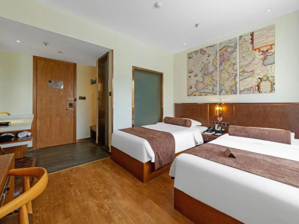 Bed in James Joyce Coffetel Xi'an Lingtong The Terracotta Army Huaqingchi University Town Metro Station