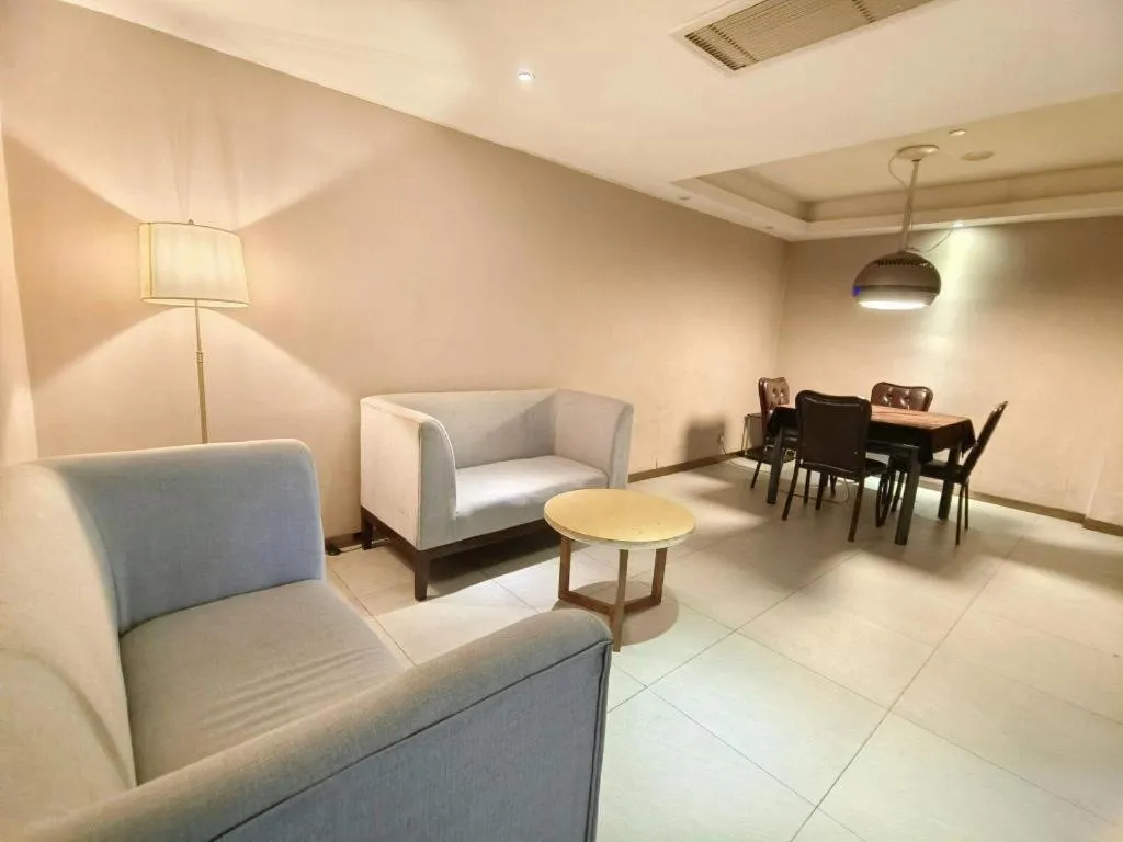 Lavande Hotels Xinyu Chengbei Square