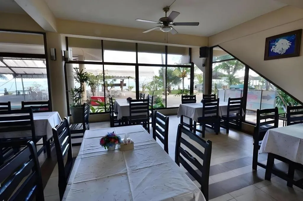 Alongkot Beach Resort Khanom