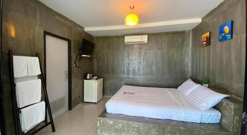 Bed in Rim Kaeng resort