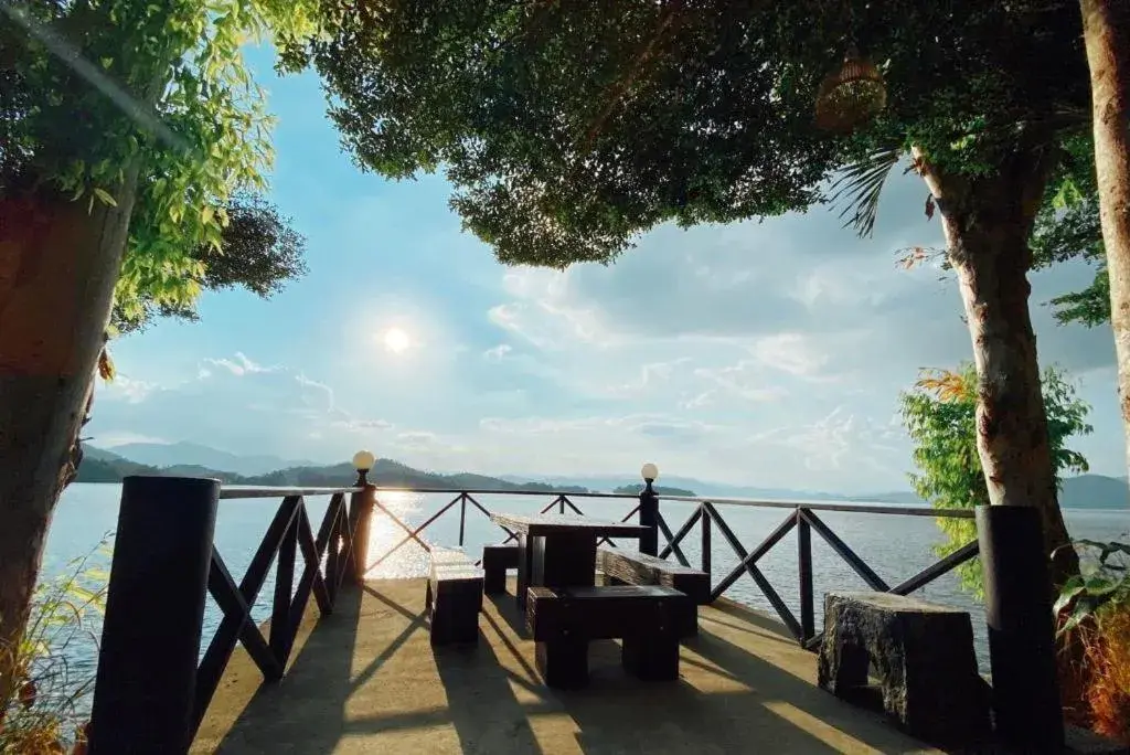 Rim Kaeng resort Rim Kaeng resort